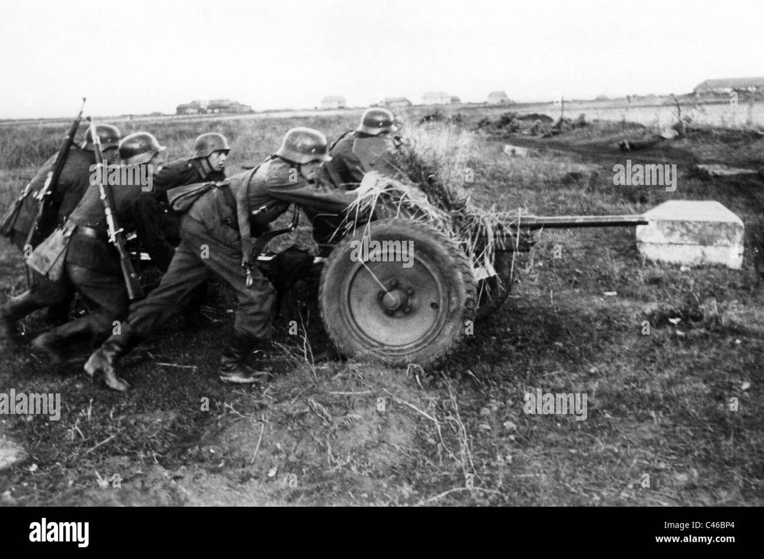 zweiter-weltkrieg-panzerabwehrkanonen-an-der-ostfront-1941-1945-c46bp4