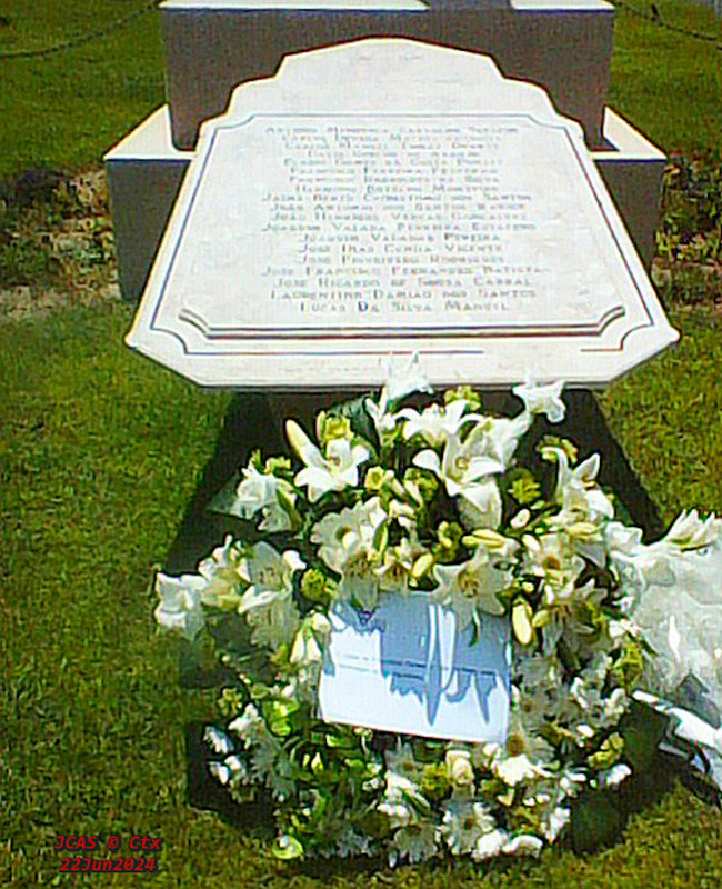 22Jun2024_Depoisição de uma coroa de Flores