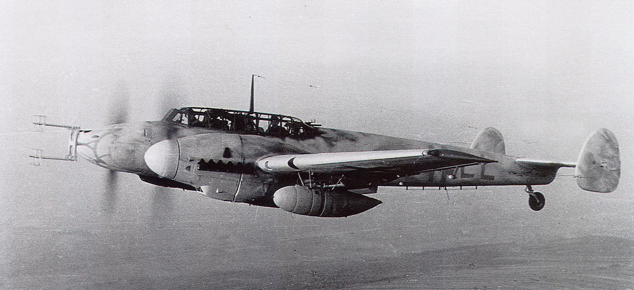 Messerschmitt Bf 110G Zerstorer 3 NJG6 2Z LL Mainz Finthen 1943 01