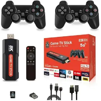 Consola Game TV Stick 4K con controles inalámbricos.