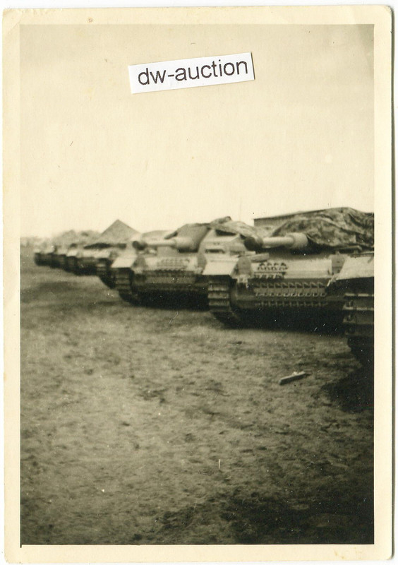 Sturmgeschütz Langrohr mit Tarnanstrich