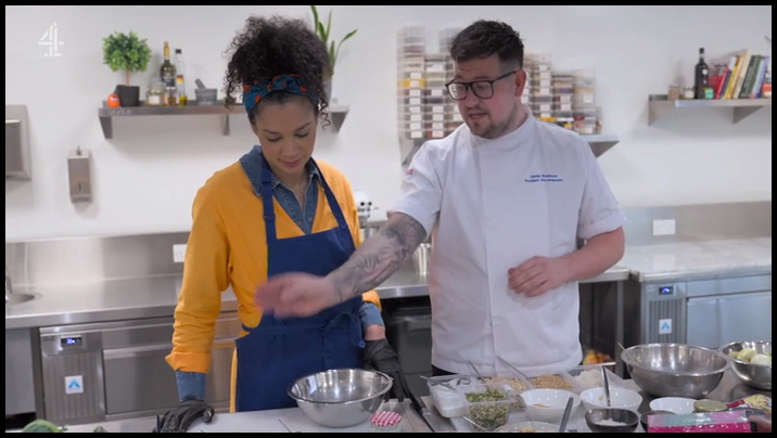 [Image: kw9rmwc9j8s6.png]