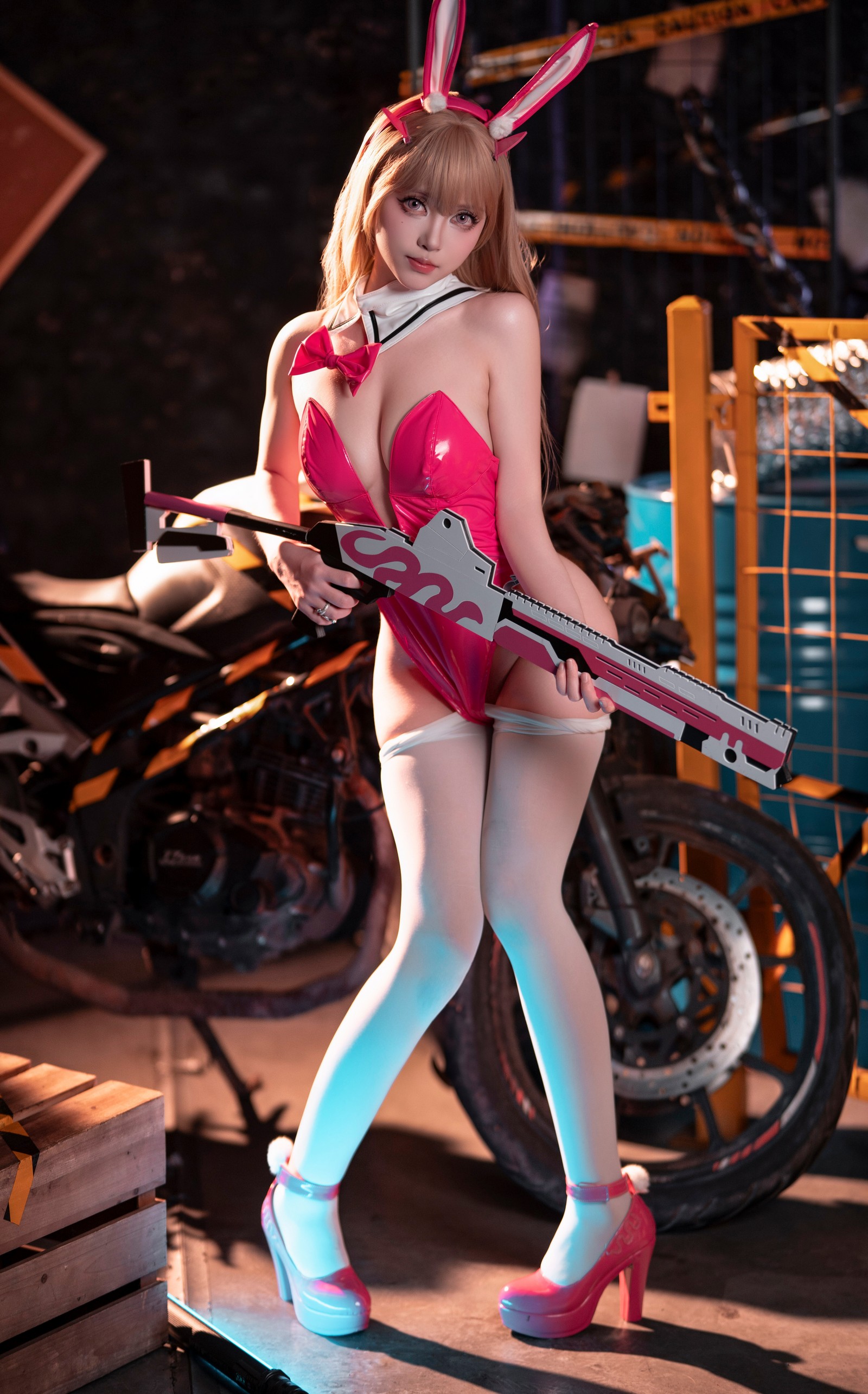 Bangni邦尼 – Nikke 胜利女神 毒蛇 Cosplay 写真集（85P-12V-1.03GB）插图4