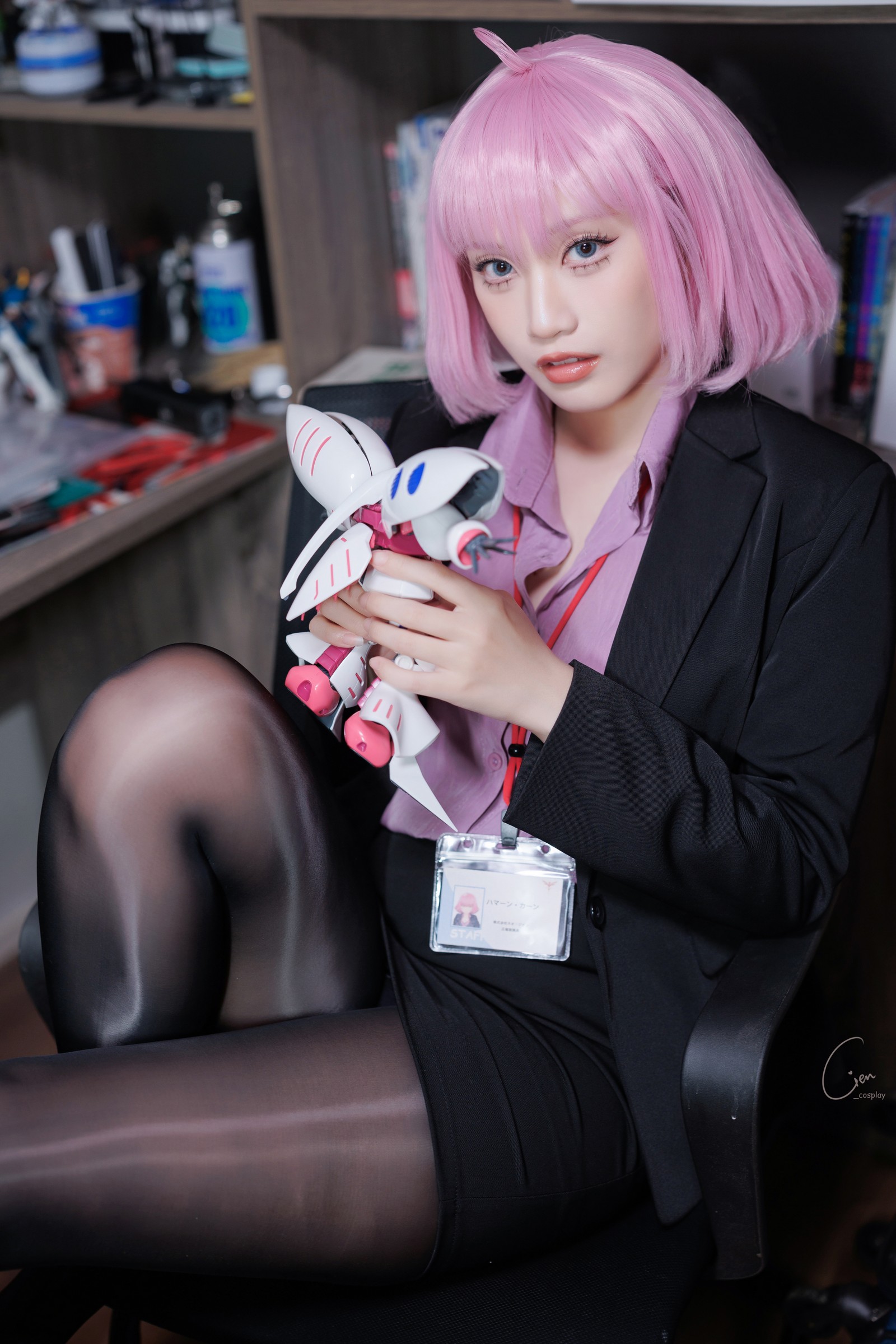 Cien恩恩 Apr.T2 Haman OL 制服 Cosplay 写真合集（25P｜192MB）插图3