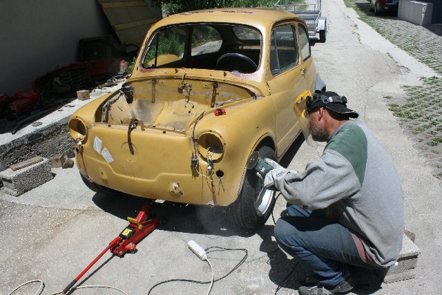 zastava 750 82 god. 002