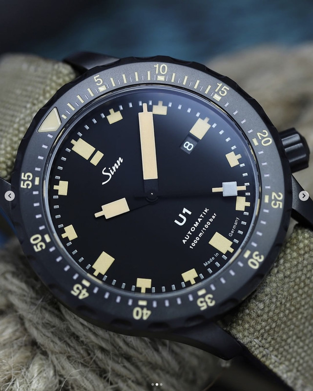 EC1CC952-F56F-4352-AB2C-70FA526C1C2B