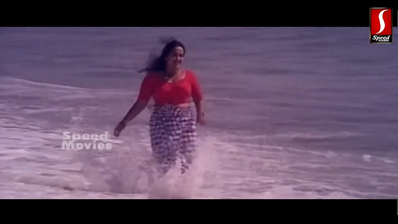 Chitra Huge Bouncing Boobs.mkv_snapshot_00.06.079