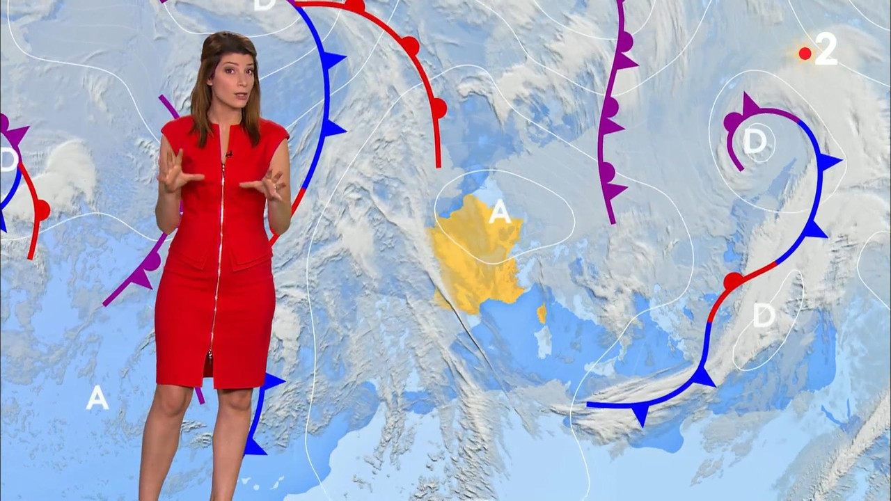 Chloé Nabédian 261218.mp4_snapshot_00.24_[2018.12.26_20.03.21]