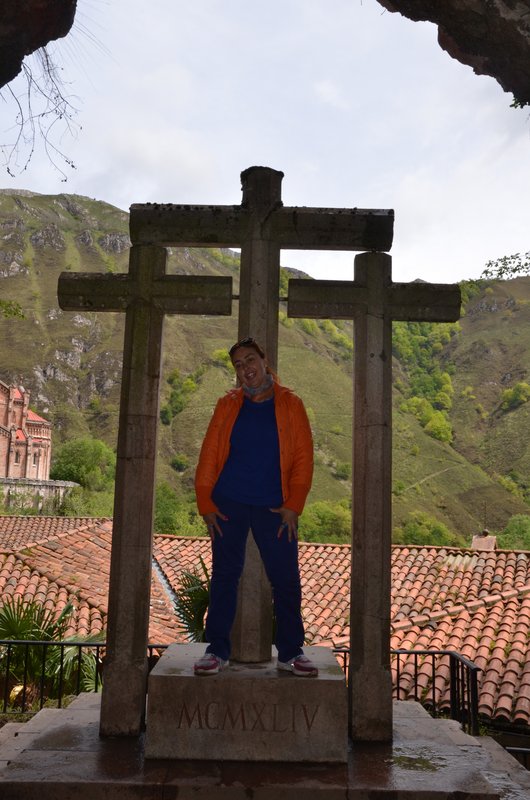 BASÍLICA DE COVADONGA-16-5-2013-ASTURIAS - Paseando por España-1991/2015-Parte-1 (19)