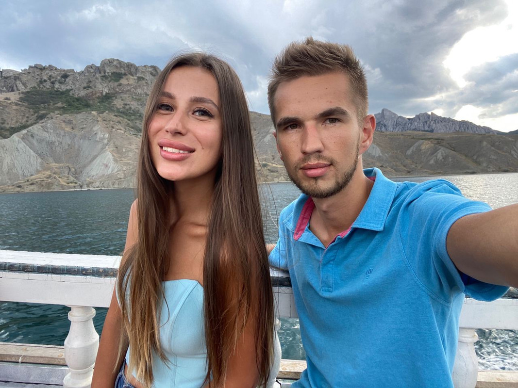 1773270F-9D7D-47C8-BFDE-9F065084780D