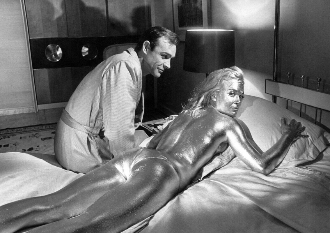 Shirley Eaton a51