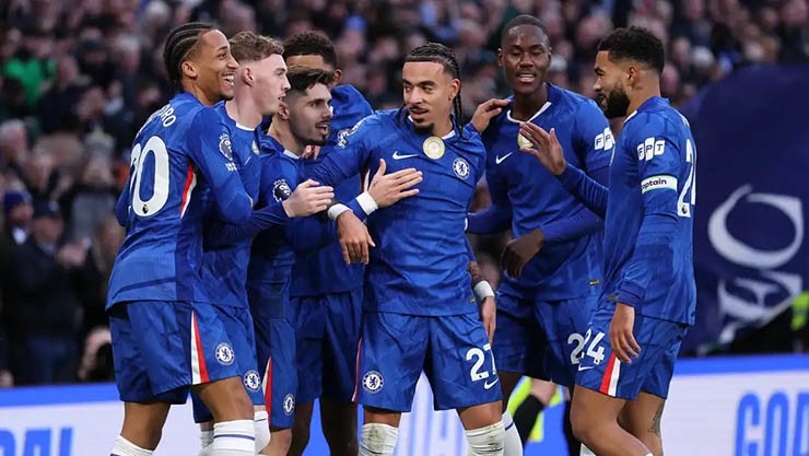 Siêu máy tính Ngoại hạng Anh dự đoán MU – Chelsea đua top 4, Arsenal đăng quang