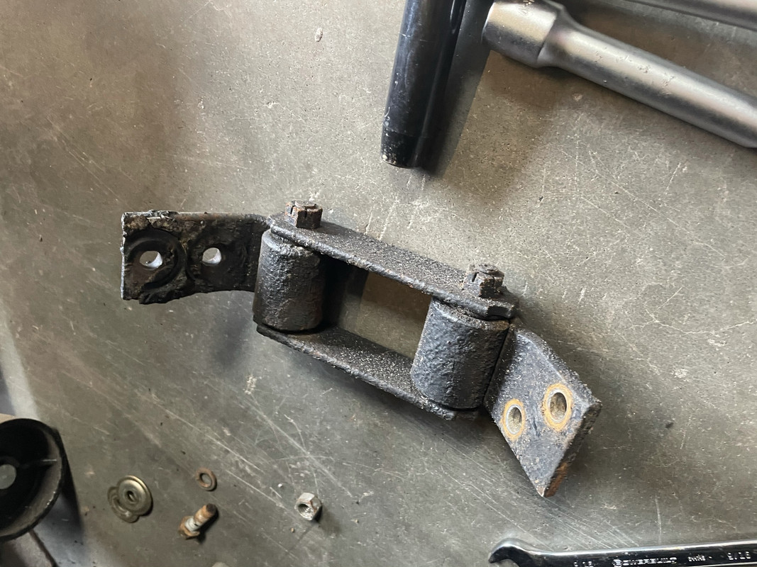 B1DFBFFF-DDF0-4D4C-A72D-F91B9F7D10B2