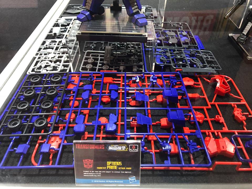 03-Flame-Toys-Furai-Molde-Optimus-Prime