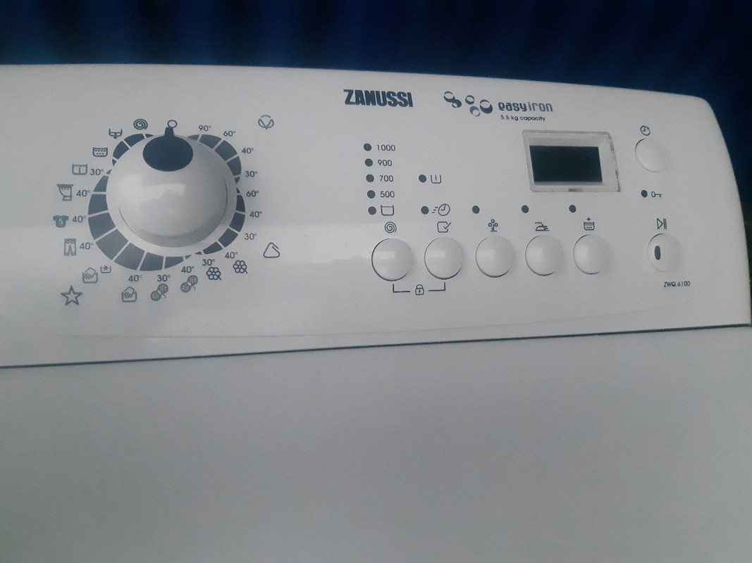 Zanussi ZWQ 6100 5