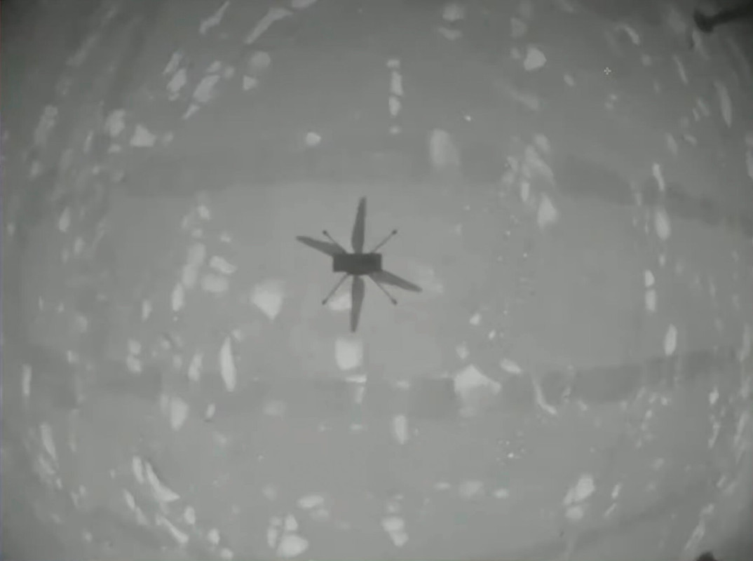On peut voler sur Mars Marscopter-shadow-super-Jumbo