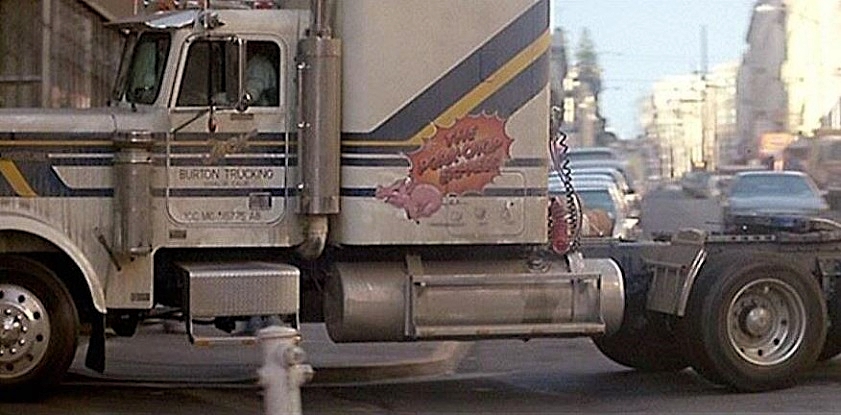 BIG-TROUBLE-LITTLE-CHINA-PORK-CHOP-EXPRESS-2-A-FOTOR.jpg