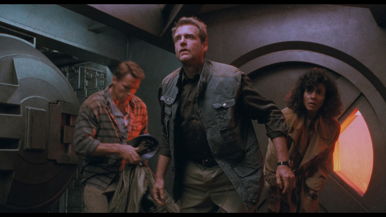 [Image: Total-Recall-12.jpg]