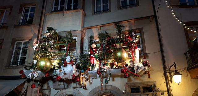 ALSACIA EN NAVIDAD Y MONTREUX CON PAPÁ NOEL - Blogs de Europa Central - 30 Nov: Estrasburgo, Capital europea de la Navidad. (26)