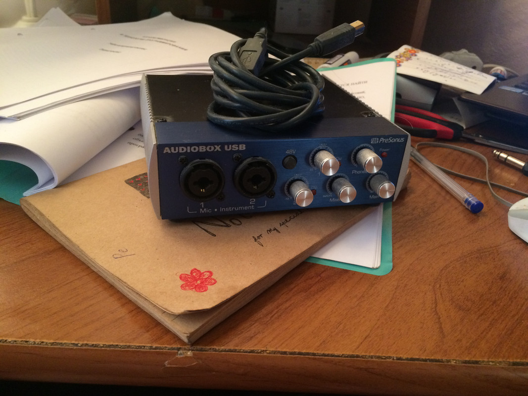 C7FAA4B1-634D-45B5-9272-25556010B040