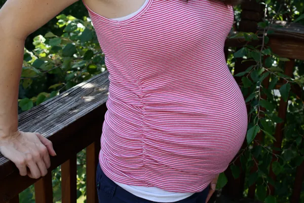 Why Sew Your Claim Maternity Clothes