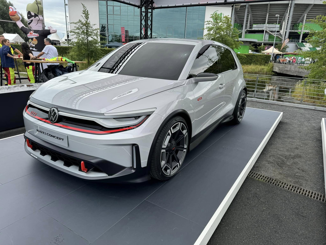 453151484_10161075785234029_7944596574755313030_n