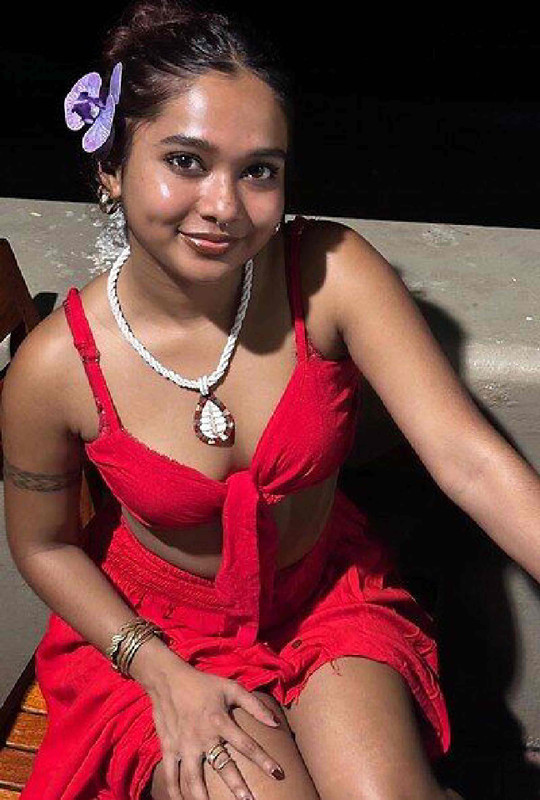 18+ Miaz Indian Gets Creampied on Bed Onlyfans – Hindi Hot Short Film – WEB-DL X264 1080p 720p 480p – Download