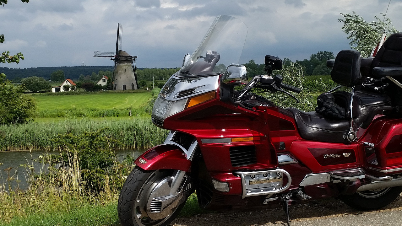 19896975206_ed4fa92db0_k