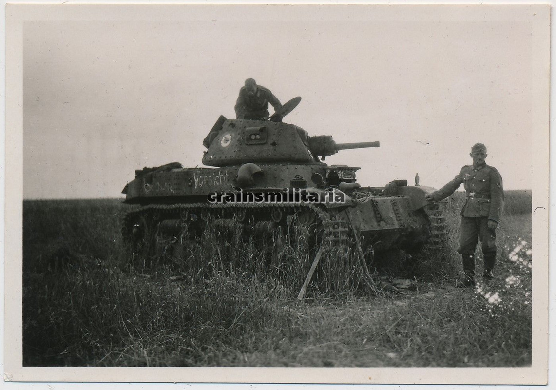 Orig. Foto französische Beute Panzer Renault R 3