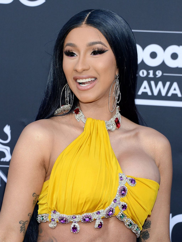 Cardi-B-Sexy-The(46)