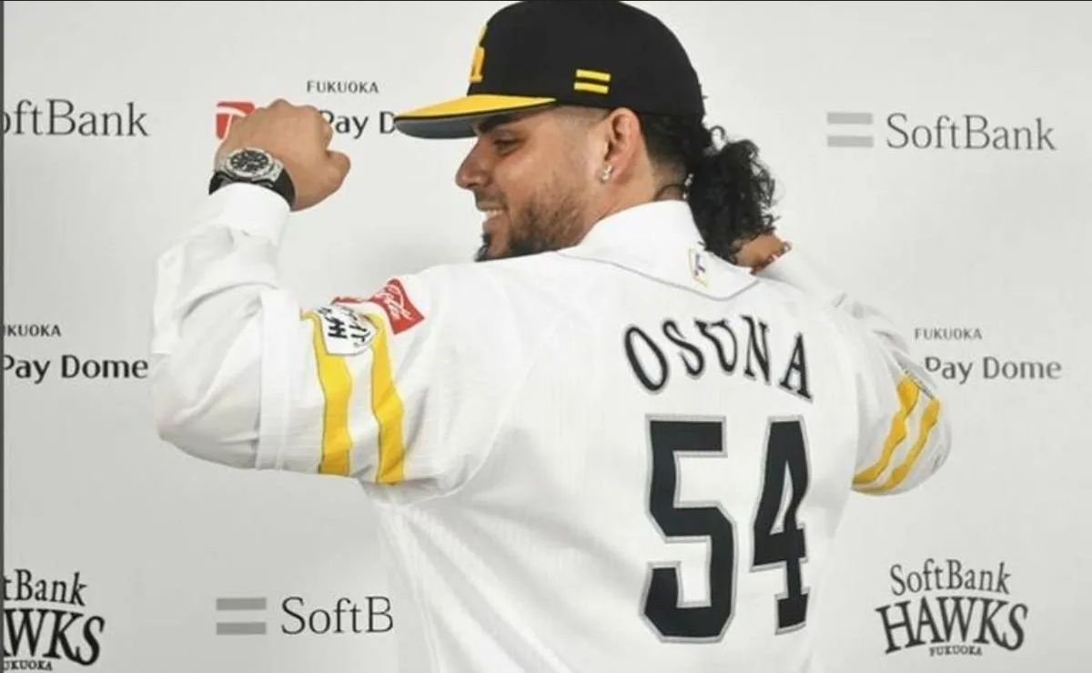 Roberto Osuna se convierte en el beisbolista mejor pagado de Japón