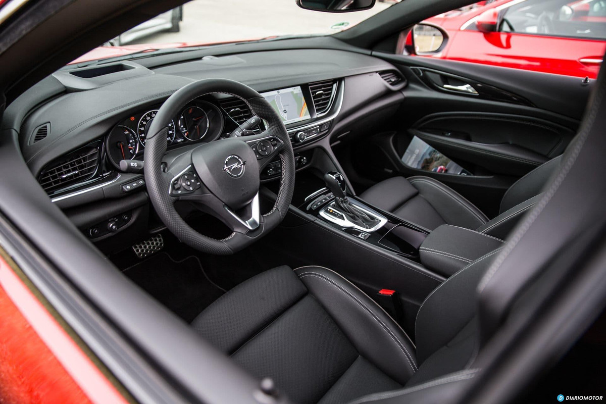 40085639_2172423472995667_2430329320573501440_o