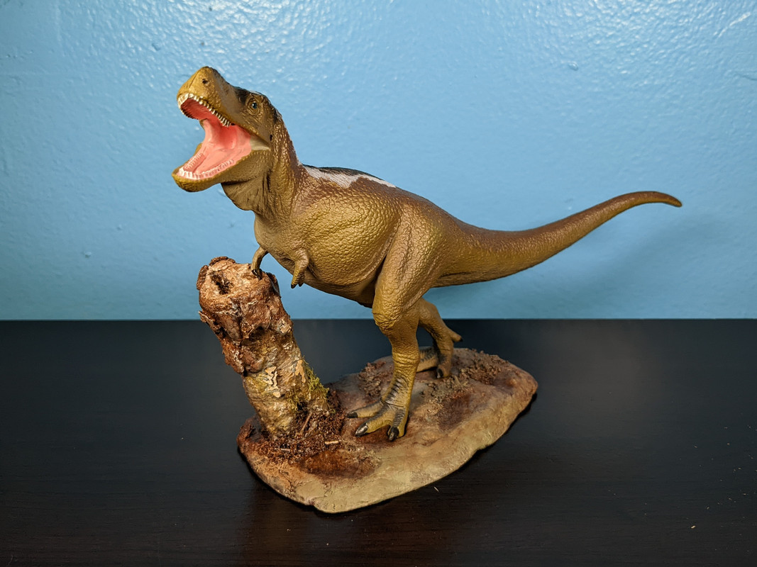 Customs from paintingdinos: Tarbosaurus base (6/29/2022) PXL-20220628-204610381-MP