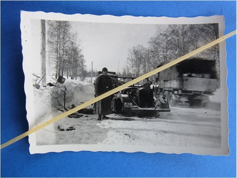 Foto Ostfront zerstörter Pkw Wehrmacht