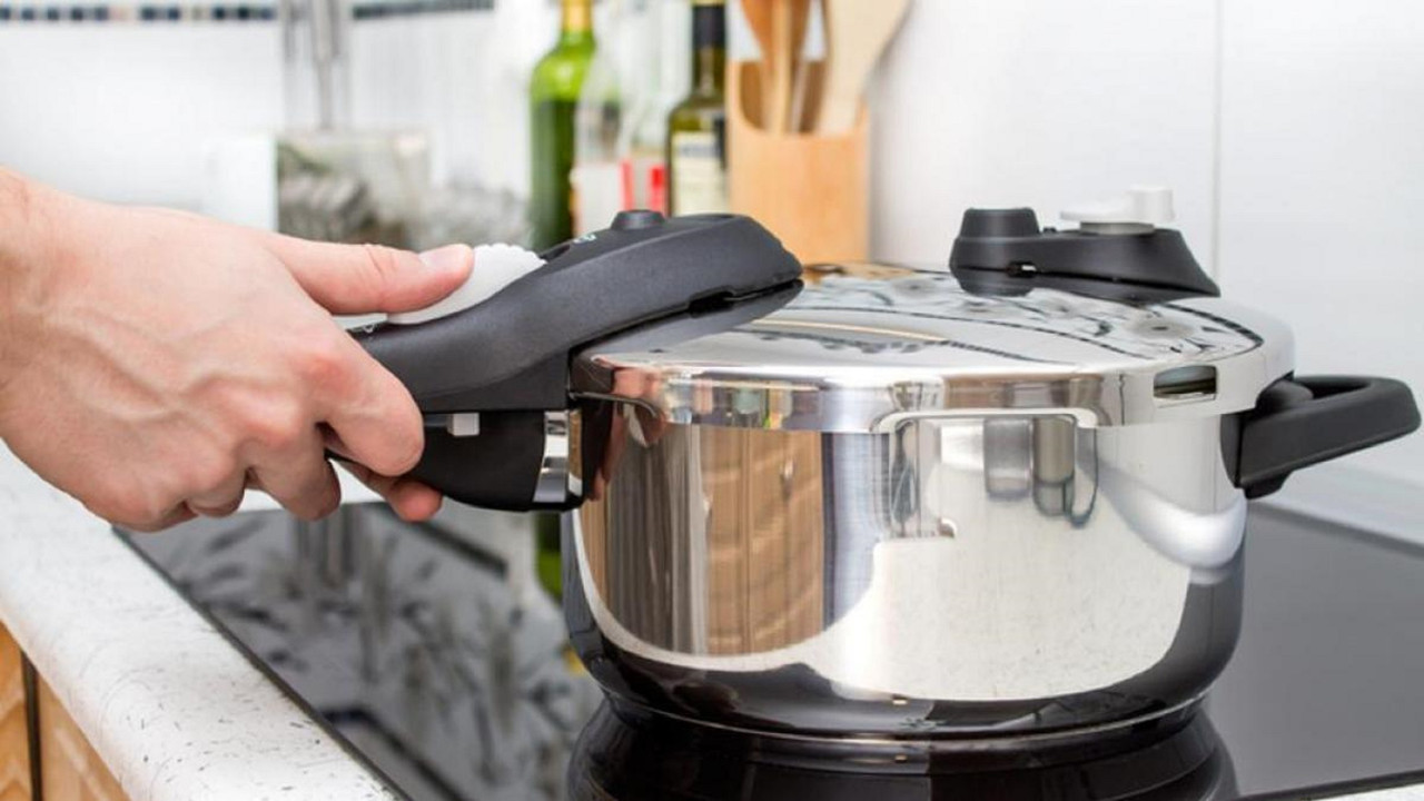 Olla exprés, los 5 tips de seguridad que debes saber antes de usarla