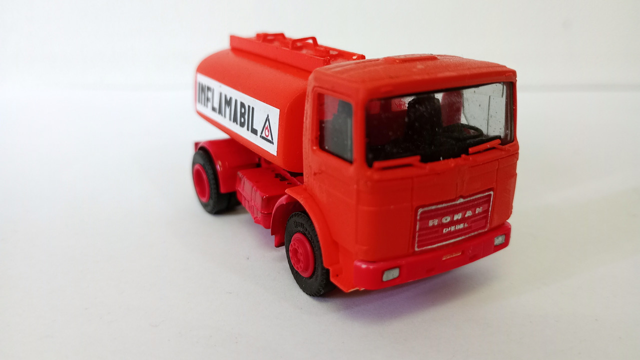 Mach (3706)