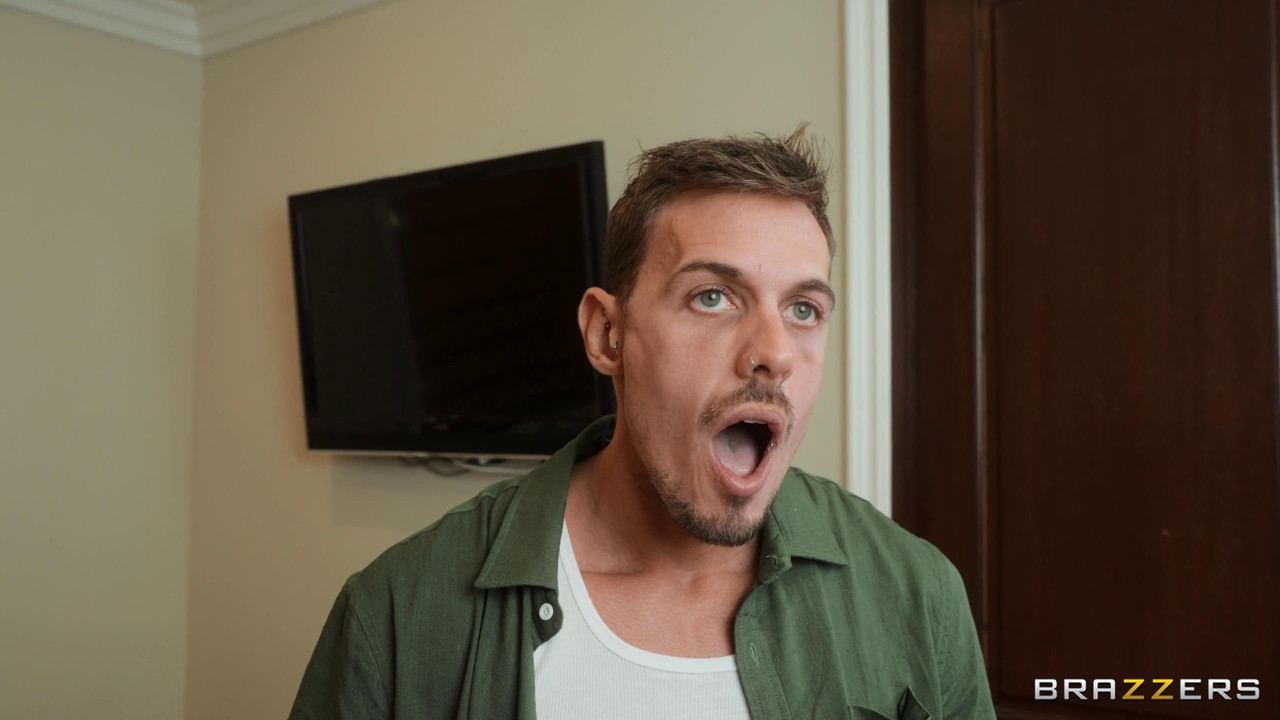 vlcsnap-2023-11-08-18h22m40s153