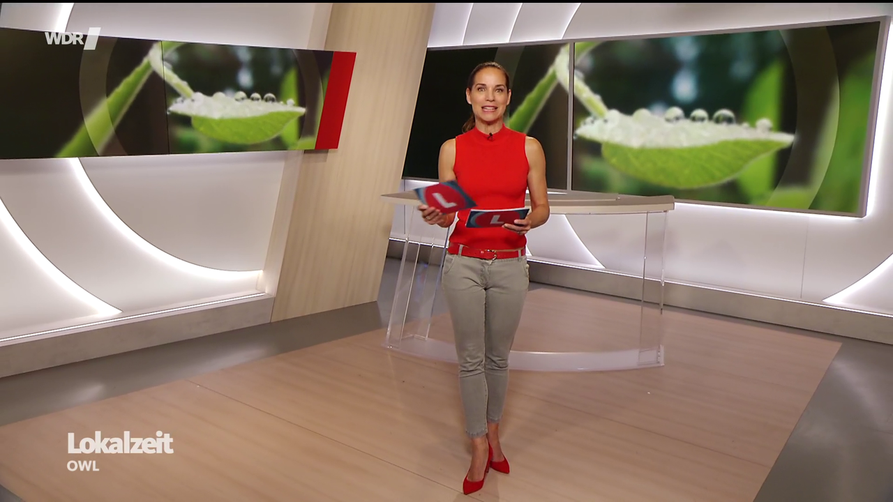 Kristina Sterz WDR Lokalzeit OWL 06 07 2026 118X Caps 116