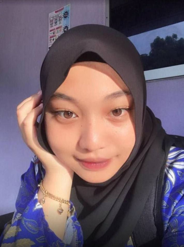 Aira Uitm Tiktok Viral Kini (1)