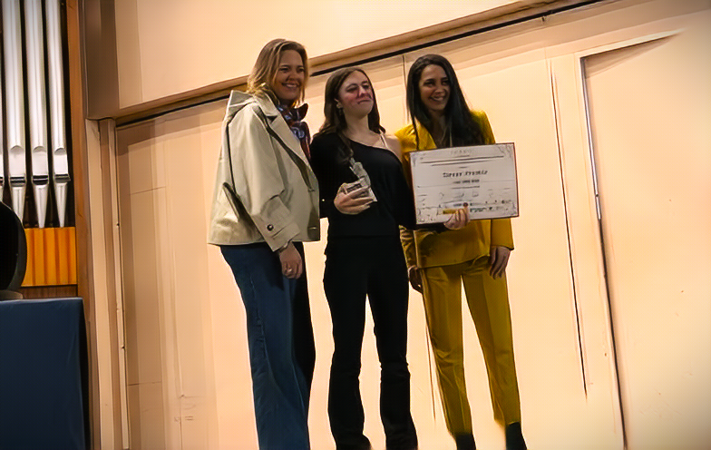 Elena Vacaro: Tercer Premio, Concurso Internacional de Interpretación de Mujeres Compositoras de Córdoba