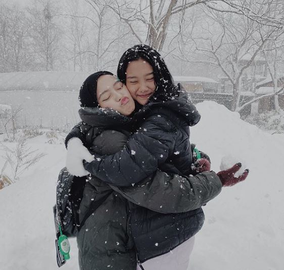 Indira dan Alikka Kalistha