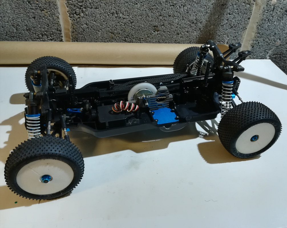DB01-R 