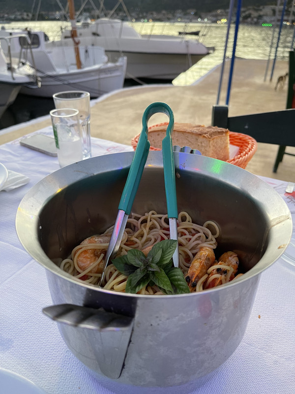 85A59373-B9C0-4C36-A004-249909D5E06B