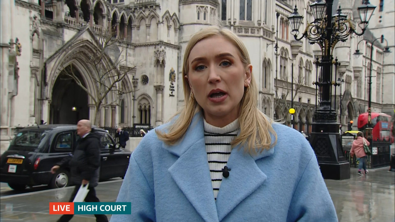 ITV Lunchtime News_20220311_13301355.ts_snapshot_17.26.425