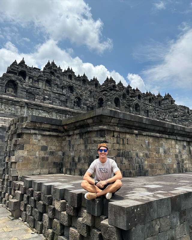 Momen Domique Aegerter saat liburan di Magelang.