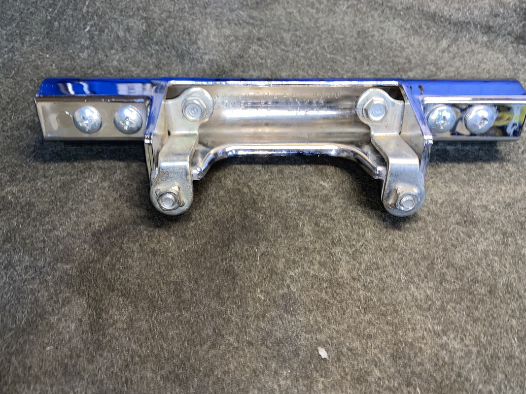 5C3B035B-ED17-414A-980B-1790F6EF3393