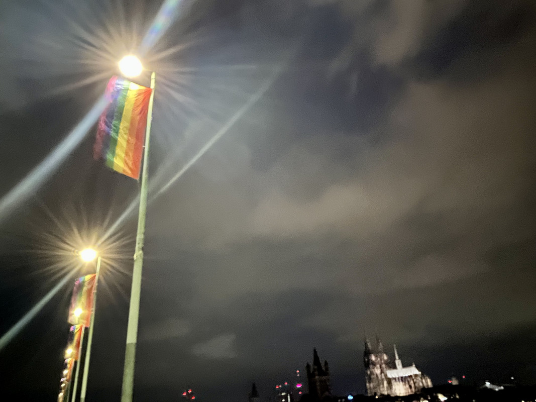 0254315F-E81F-4D98-A813-714D869678BA