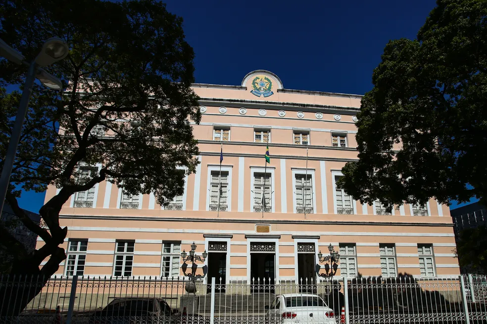 Vereador cassado de Japaratinga é nomeado assessor na Assembleia Legislativa de Alagoas