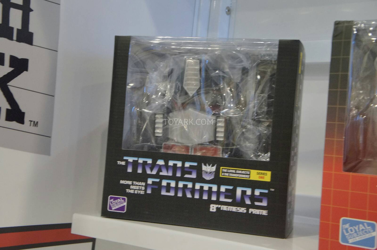 Toy-Fair-2014-Loyal-Subjects-Transformers-007_13