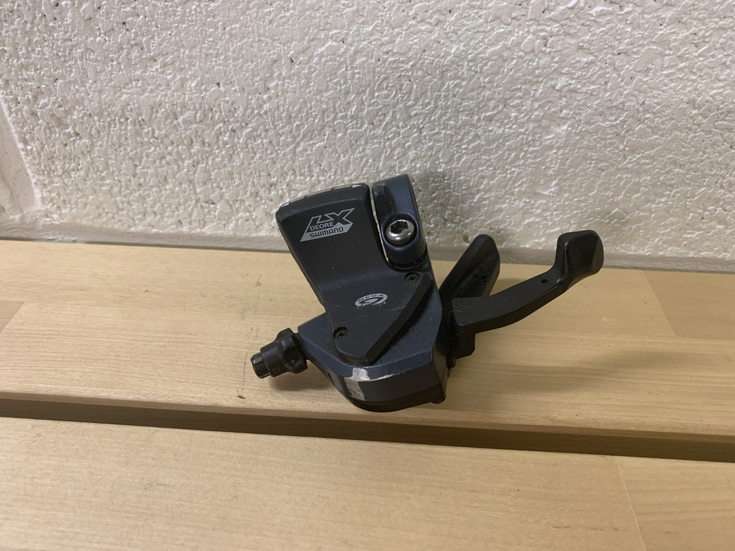 A433C946-4538-4C0D-8B13-780E86F30F48